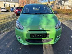 Grün Gebraucht 2014 Mitsubishi Space Star Classic Collection Limousine | 5.799 € (Fairer Preis)