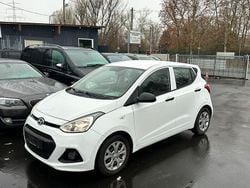 Weiß Gebraucht 2016 Hyundai i10 Passion Kleinwagen | 4.999 € (Guter Preis)