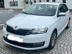 Weiß Gebraucht 2018 Skoda Rapid Ambition Limousine | 8.900 € (Fairer Preis)