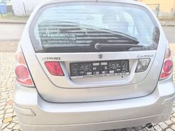 Silber Gebraucht 2004 Suzuki Liana Kombi | 2.450 € (Fairer Preis)