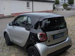 Silber Gebraucht 2022 Smart ForTwo Electric Drive Coupé | 11.000 € (Fairer Preis)