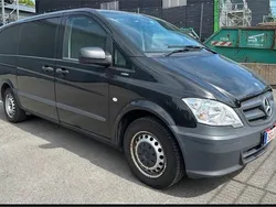 Schwarz Gebraucht 2013 Mercedes Vito Van / Kleinbus | 13.500 €