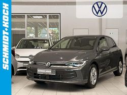 Grau Gebraucht 2024 VW Golf VIII Life Limousine | 25.850 € (Fairer Preis)
