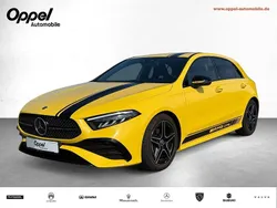 Gelb Gebraucht 2023 Mercedes A200 AMG Limousine | 30.850 € (Fairer Preis)