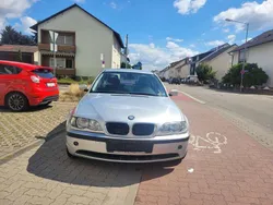 Silber Gebraucht 2004 BMW 318 Limousine | 4.490 € (Etwas zu teuer)
