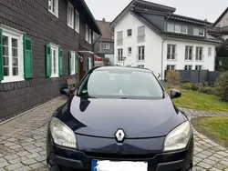 Blau Gebraucht 2009 Renault Mégane III Limousine | 2.300 € (Guter Preis)