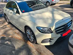 Schwarz Gebraucht 2019 Mercedes E220 Avantgarde Limousine | 14.250 €