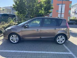 Gebraucht 2011 Renault Scénic III Dynamique Van / Kleinbus | 3.999 € (Fairer Preis)