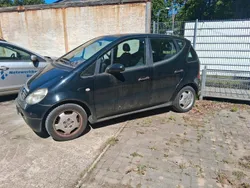 Schwarz Gebraucht 2000 Mercedes A180 Kleinwagen | 1.050 €