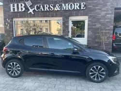 Schwarz Gebraucht 2023 Renault Clio V Evolution Kleinwagen | 15.500 € (Guter Preis)