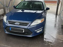 Blau Gebraucht 2011 Ford Mondeo Kombi | 5.499 € (Teuer)