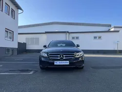 Schwarz Gebraucht 2018 Mercedes E220 Kombi | 26.999 € (Guter Preis)