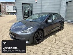 Silber Gebraucht 2021 Tesla Model 3 Performance Limousine | 32.200 € (Fairer Preis)