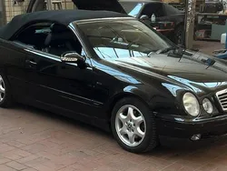 Schwarz Gebraucht 1998 Mercedes CLK320 Avantgarde Cabrio | 3.999 € (Superpreis)