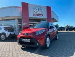 Rot Gebraucht 2023 Toyota Aygo Comfort Kleinwagen | 16.500 € (Fairer Preis)