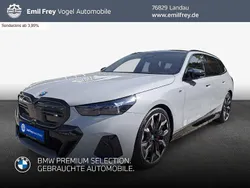 Grau Gebraucht 2025 BMW i5 Sport Line Limousine | 97.990 €