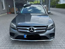 Grau Gebraucht 2018 Mercedes GLC250 AMG line SUV | 28.999 € (Fairer Preis)