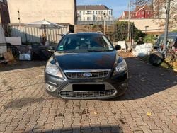 Schwarz Gebraucht 2009 Ford Focus Kombi | 1.800 € (Guter Preis)