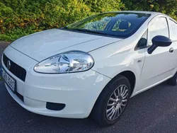 Weiß Gebraucht 2013 Fiat Punto Kleinwagen | 3.100 € (Superpreis)