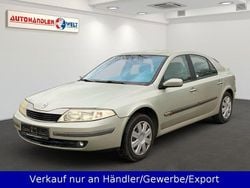 Grün Gebraucht 2002 Renault Laguna II Authentique Limousine | 399 € (Superpreis)