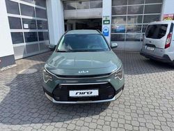 Sity scape grün metallic Neu 2025 Kia Niro Comfort SUV | 33.990 € (Etwas zu teuer)