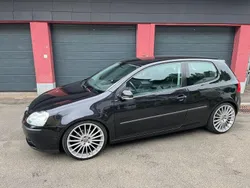 Schwarz Gebraucht 2004 VW Golf IV Sportline Limousine | 2.999 € (Etwas zu teuer)