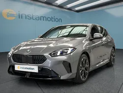 Grau Neu 2025 BMW 120 Kleinwagen | 40.299 € (Fairer Preis)