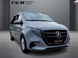 Grau Gebraucht 2025 Mercedes V300 Style Van / Kleinbus | 77.790 € (Guter Preis)
