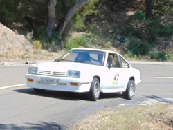 Weiß Gebraucht 1983 Opel Manta | 16.000 €