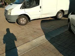 Weiß Gebraucht 2006 Ford Transit Van / Kleinbus | 2.400 €