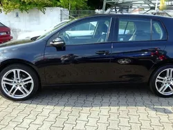 Schwarz Gebraucht 2009 VW Golf VI Trendline Limousine | 5.900 € (Fairer Preis)