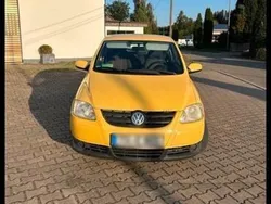 Gelb Gebraucht 2007 VW Fox Kleinwagen | 1.700 € (Etwas zu teuer)