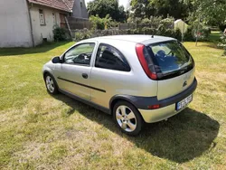 Grau Gebraucht 2002 Opel Corsa Sport Limousine | 1.100 € (Fairer Preis)