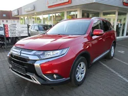 Rot Gebraucht 2019 Mitsubishi Outlander Active SUV | 17.290 € (Fairer Preis)