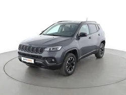 Grau Gebraucht 2022 Jeep Compass Trailhawk SUV | 25.900 € (Fairer Preis)