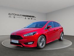 Candy rot metallic Gebraucht 2018 Ford Focus ST-Line Limousine | 12.950 € (Fairer Preis)