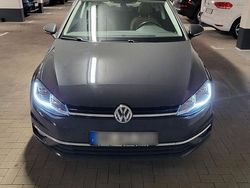 Grau Gebraucht 2017 VW Golf VII Limousine | 11.690 € (Superpreis)