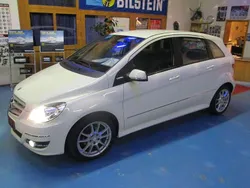 Other Gebraucht 2011 Mercedes B180 Sport Edition Van / Kleinbus | 8.850 €