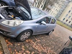 Blau Gebraucht 2007 Opel Corsa Kleinwagen | 650 €