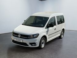 Candyweiß Gebraucht 2018 VW Caddy Basis Van / Kleinbus | 17.555 € (Etwas zu teuer)