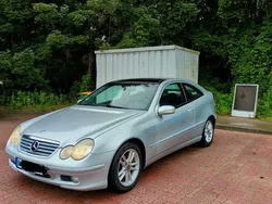 Silber Gebraucht 2003 Mercedes CL230 Coupé | 2.999 €