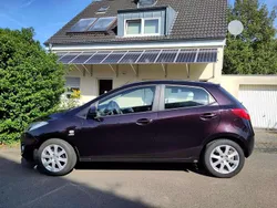Braun Gebraucht 2012 Mazda 2 Center-Line Limousine | 3.999 € (Fairer Preis)