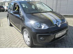 Schwarz Gebraucht 2017 VW up! Kleinwagen | 9.960 € (Fairer Preis)