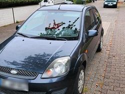 Blau Gebraucht 2007 Ford Fiesta Kleinwagen | 1.200 € (Guter Preis)