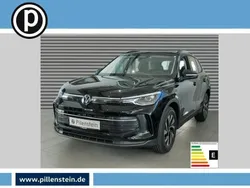 Schwarz Neu 2025 VW Tiguan Life SUV | 50.215 € (Teuer)
