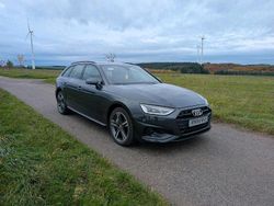 Grau Gebraucht 2020 Audi A4 Premium Kombi | 25.500 € (Superpreis)