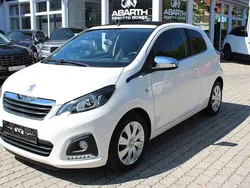 Weiß Gebraucht 2018 Peugeot 108 Style Kleinwagen | 8.900 € (Fairer Preis)