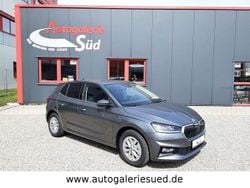 Graphite grau metallic Gebraucht 2024 Skoda Fabia Style Kleinwagen | 21.670 € (Etwas zu teuer)