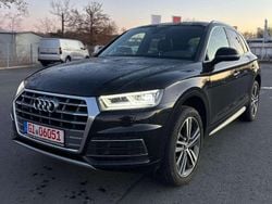 Mythosschwarz metallic Gebraucht 2019 Audi Q5 S-Line SUV | 25.300 € (Superpreis)