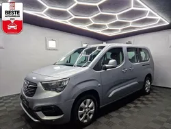Grau Gebraucht 2020 Opel Combo Life Edition Van / Kleinbus | 18.980 € (Teuer)